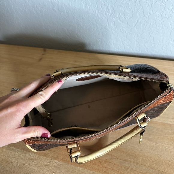 Brahmin  Baguette Brown and Tan Purse with Crocodile Pattern and Gold Hardware - Picture 8 of 15